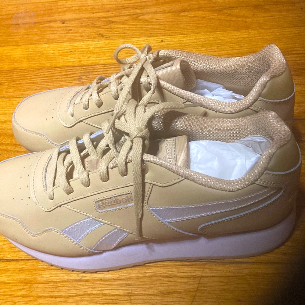 Reeboks size 11 men’s